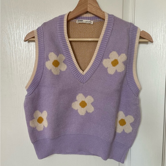Pull&Bear Purple Floral Knit Sweater Vest - Picture 3 of 5